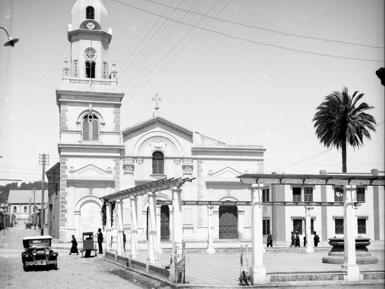 Plaza e iglesia San Francisco