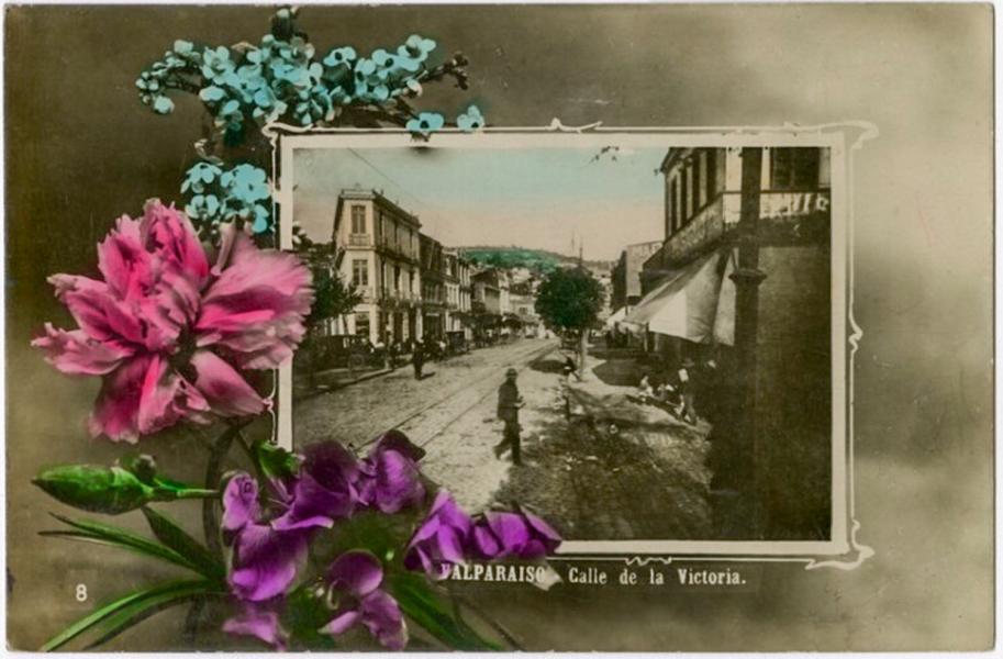 Calle de la Victoria, Valparaíso, Chile.