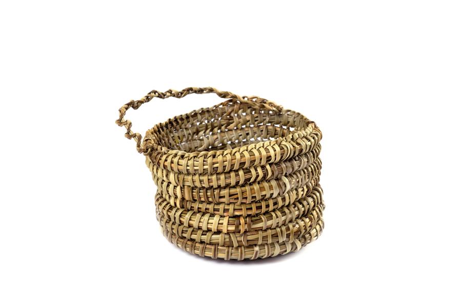 Canasto tipo tawela tejido por Marta Balfor Clemente