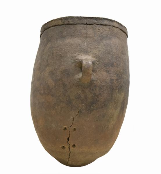 Vasija con impronta de hojas