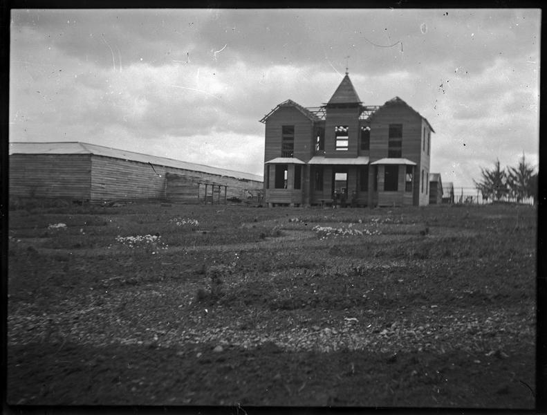 Construcción de la casa Rivas en Los Carrizos (c. 1922)