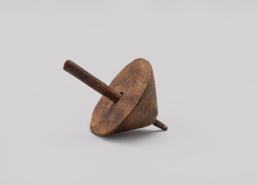 Huso y tortero para hilar