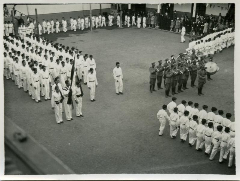 Acto en revista de gimnasia en el Colegio Seminario Conciliar