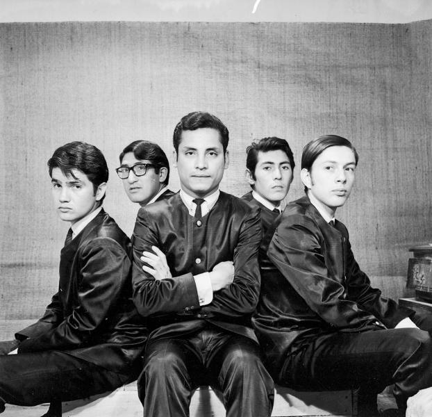 Eduardo Macuada y Los Vikings